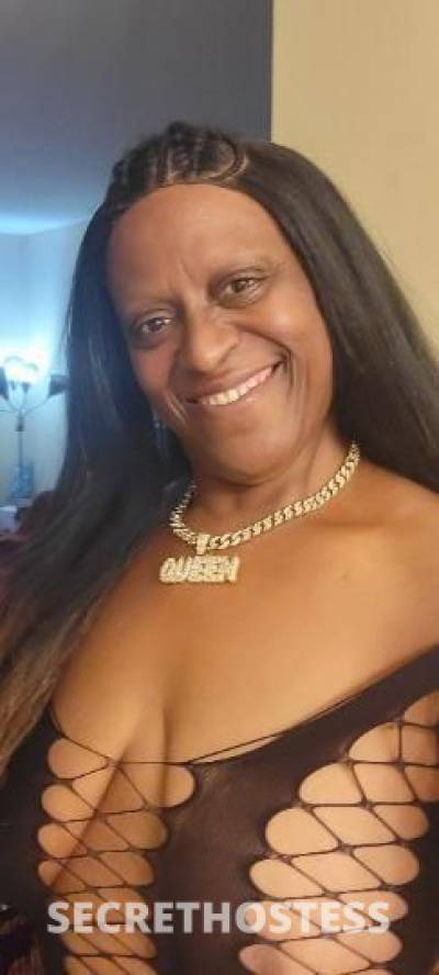 MommaCoco 55Yrs Old Escort Frederick MD Image - 1