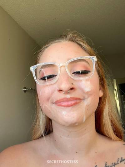 24 year old Escort in St Catharines I offer quality escort service at all limits