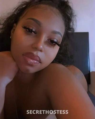 27 Year Old Escort Detroit MI - Image 2