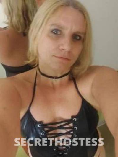 39Yrs Old Escort Brisbane Image - 4