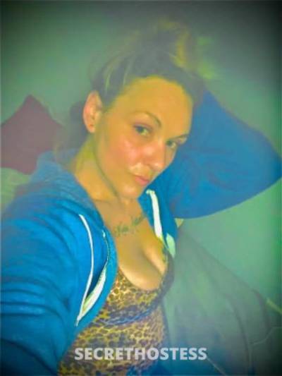 32 year old Escort in Chicago IL Outcalls