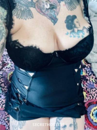 40Yrs Old Escort Size 14 Gold Coast Image - 3