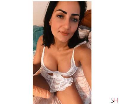 Alice 25Yrs Old Escort East Riding of Yorkshire Image - 3