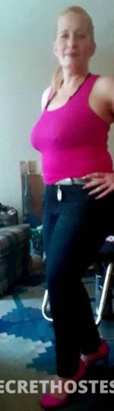 R❤NI 45Yrs Old Escort 157CM Tall Minneapolis MN Image - 2