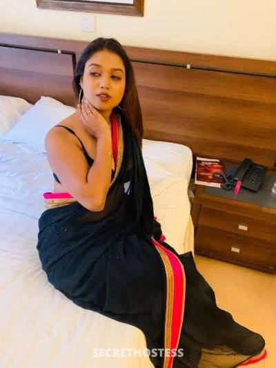 25 year old Indian Escort in Clayton Melbourne Indian babe new to town first day, 2 girls, 24/7