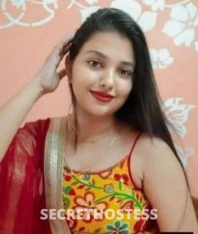 25 year old Indian Escort in The Ponds Sydney Indian party girl 2 girls, being your parttime girl friend