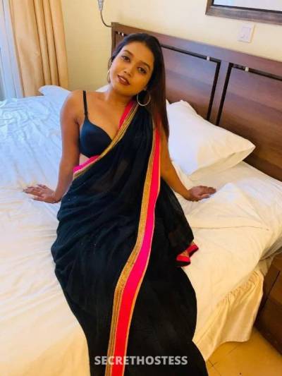 28 year old Indian Escort in Melbourne Indian Curvy hot body that you wants for more