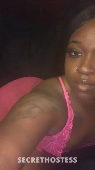 24 year old Escort in Memphis TN Fun Size big booty Chocolate Barbie