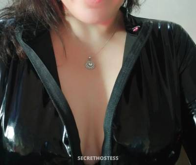 40 year old Australian Escort in Cloverdale Perth Sexy Aussie Brunette with some curve