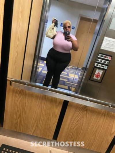 BBW SEXY SQUIRTER IN TOWN INTELL 10/2523 at 10:30 in Roanoke VA