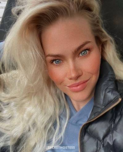 22 year old Escort in Ft Mcmurray Hey im sarah and im freaky