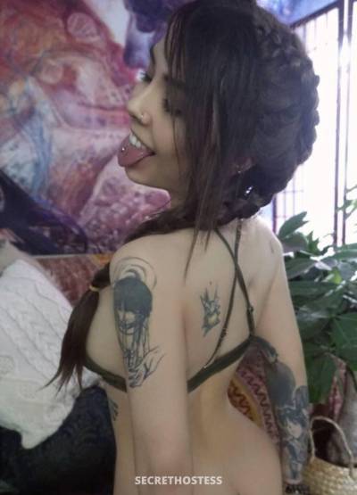 Smokin cosplay babe tatted busty wett low restrictions in Comox Balley