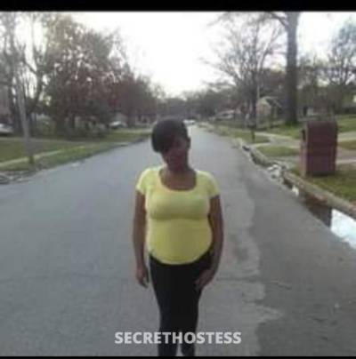 31 year old Escort in Memphis TN Carplay only cash only