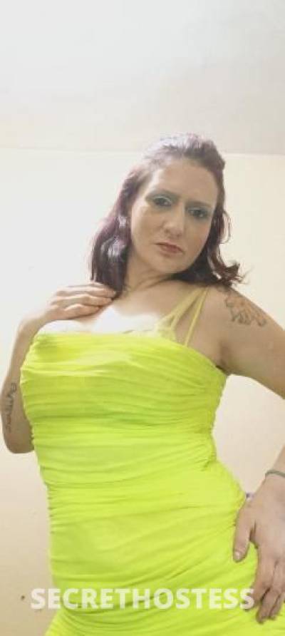 38Yrs Old Escort Rochester NY Image - 2