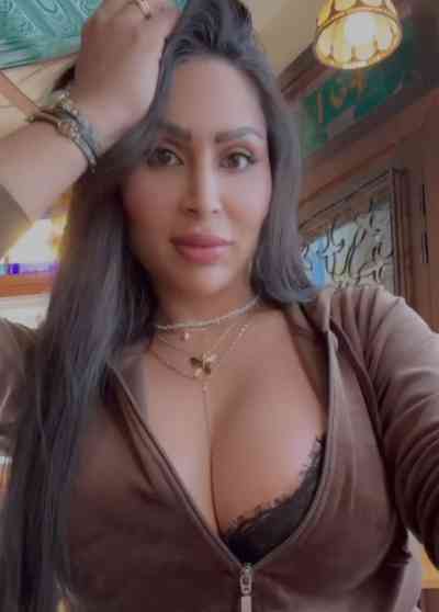 25Yrs Old Escort Size 16 69KG 167CM Tall Cairo Image - 2