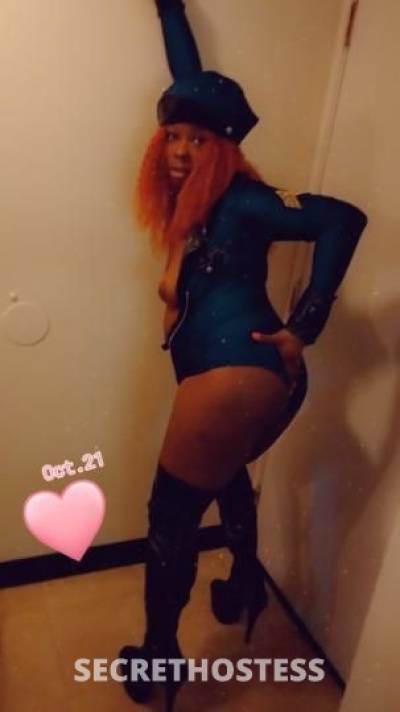 CarmelMamba 18Yrs Old Escort Milwaukee WI Image - 2