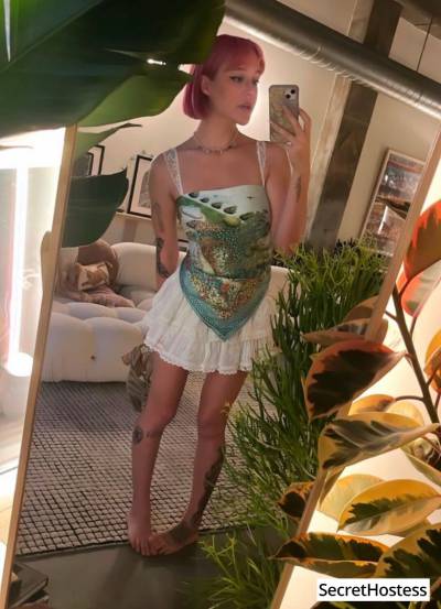 0 year old Escort in Jessy