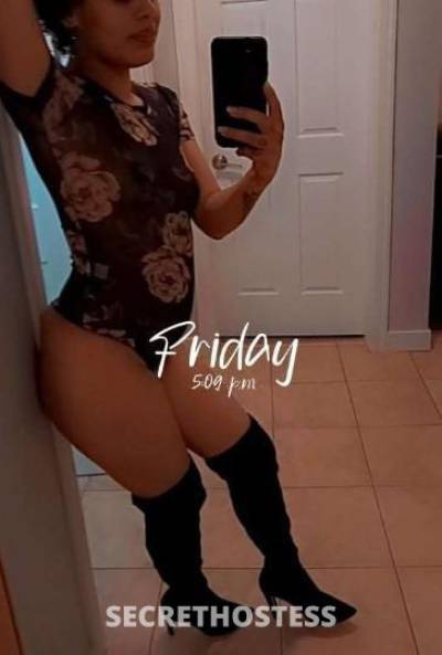 Honey 22Yrs Old Escort Edmonton Image - 0