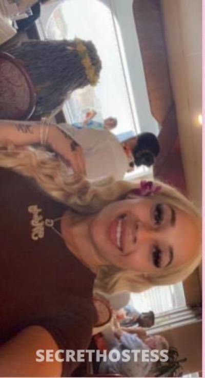 24 year old Italian Escort in Columbia SC ????Sweet, Sassy and Experienced Mixed Italian Playmate