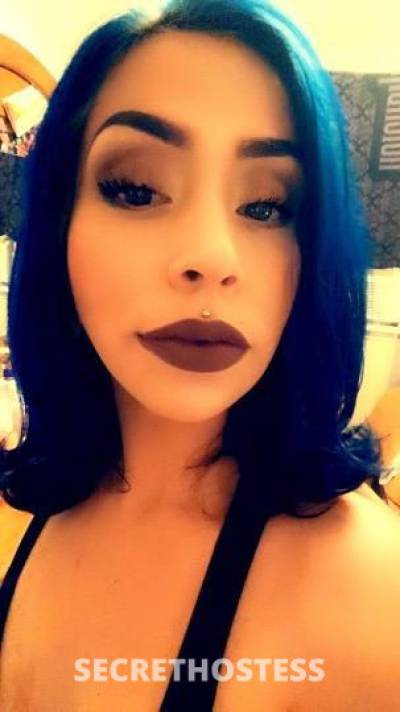 28 year old Latino Escort in Fresno CA sexy latina milf