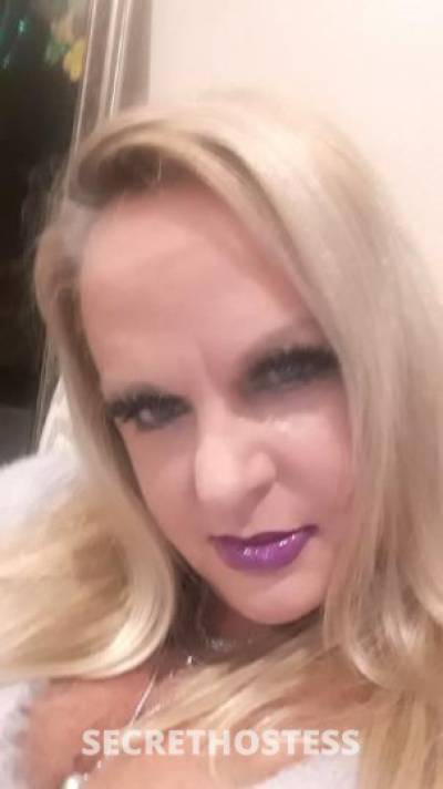 45 year old Escort in Monterey CA SALINAS IM HERE ♡ This Blond is HOT, and READY TO PLAY