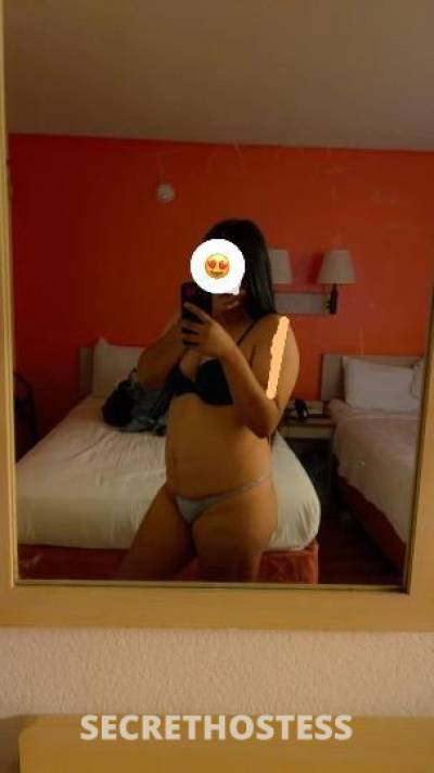 21 year old Escort in Fresno CA ? text me if your interested on seen me daddy