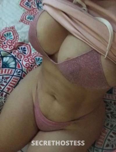 26 year old Latino Escort in Westchester NY rica latina