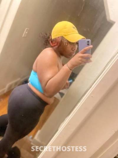 21 year old Escort in Detroit MI incalls and cardates ? only ask for 2 girl special