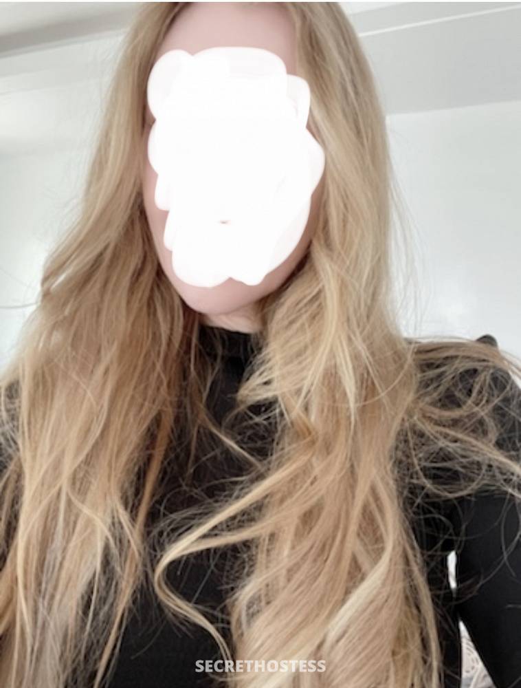 +17478005917 Hollyzz Escort Minneapolis MN Asian