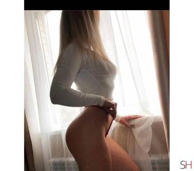 19Yrs Old Escort Leeds Image - 3