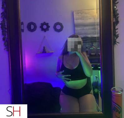 150HH WKND DEAL 🖤 Curvy, Young, Brunette Babe Next Door  in Delta/Surrey/Langley