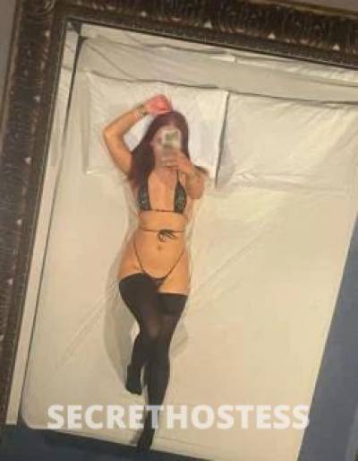 Paris Is A Petite, Hot And Fiery Aussie Babe in Mackay