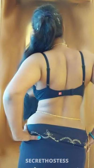 Slim and Chubby hot Tamil Indian Call Girls in Singapore North Region