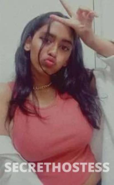 25 year old Escort in Macgregor Brisbane DESTROY MY PUSSY, FEELING HORNY now, IN/OUT