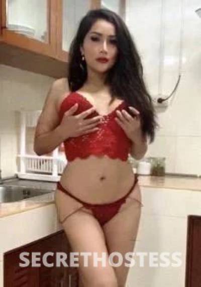 25 year old Escort in Cloverdale Perth I have a nice warm vagina your pen will melt inside me