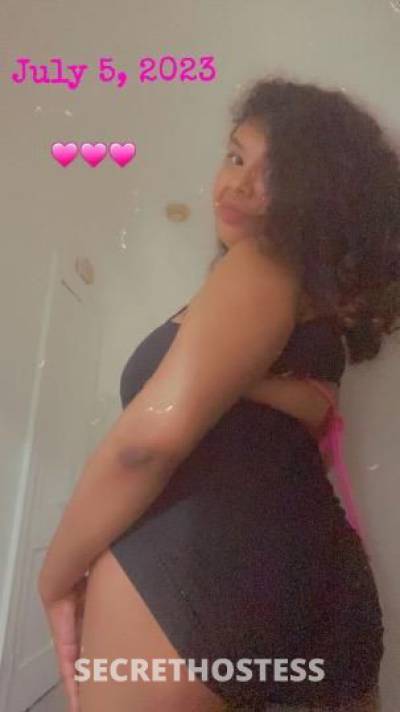 Pocahontas 22Yrs Old Escort Milwaukee WI Image - 0