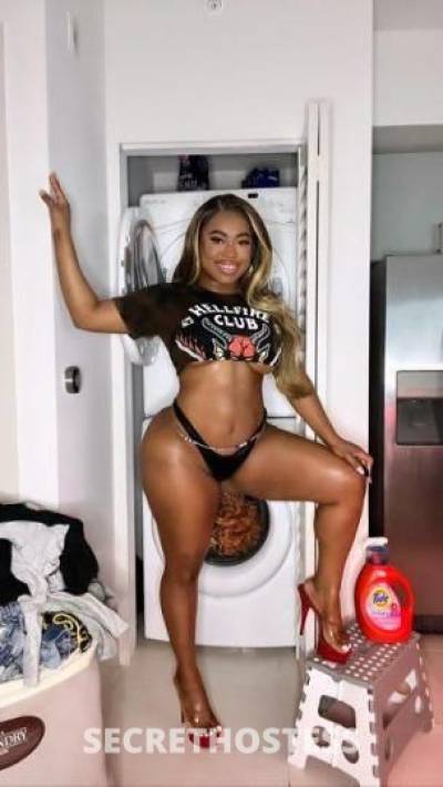 30 year old Escort in Sheboygan WI CUM FUCK ME LIKE YOUR BITCH?( Running Specials) ?? AVAILABLE