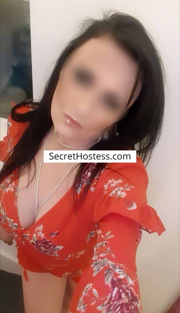 Jessica chardonnay Escort 62KG 164CM Tall Yorkshire Image - 5