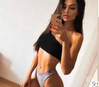 23Yrs Old Escort Size 6 Slough Image - 4