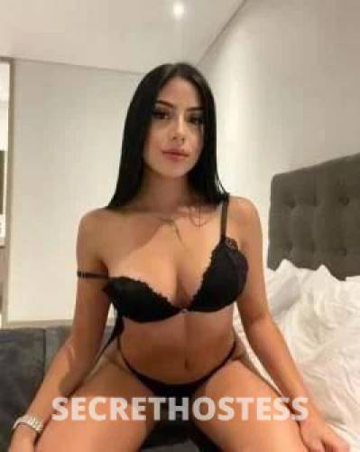 25 year old Indian Escort in Crawley Perth Indian Tight Hot Pussy Come n spread my legs , IN/OUT