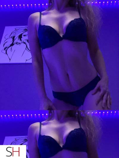 Manic Monday?  Cum, relax with Amber in City of Edmonton