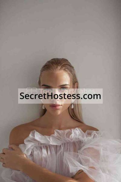 Emma Fashion Model 18Yrs Old Escort 55KG 182CM Tall Dubai Image - 15
