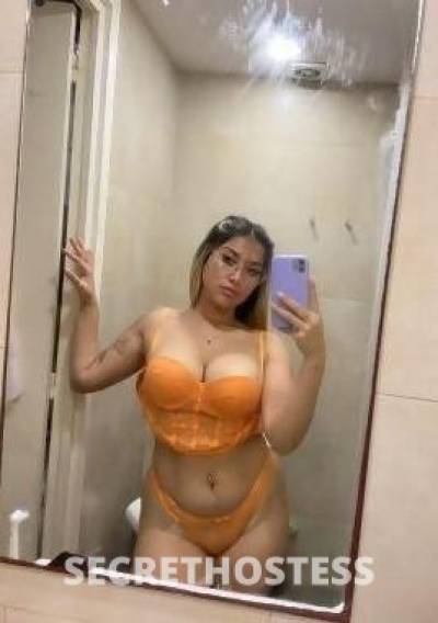 27 year old Latino Escort in New Haven CT I'm Erin , real latina baby doll
