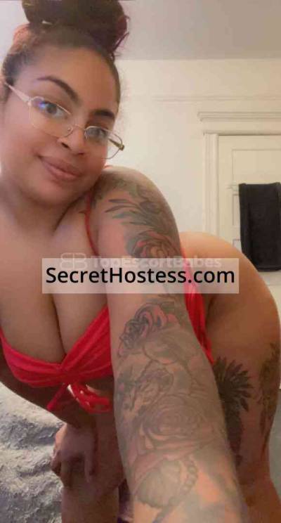 24 Year Old Dominican Escort New York City NY Redhead Brown eyes - Image 4