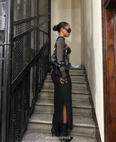 27 year old European Escort in Milton When was the last time you did something for the first time