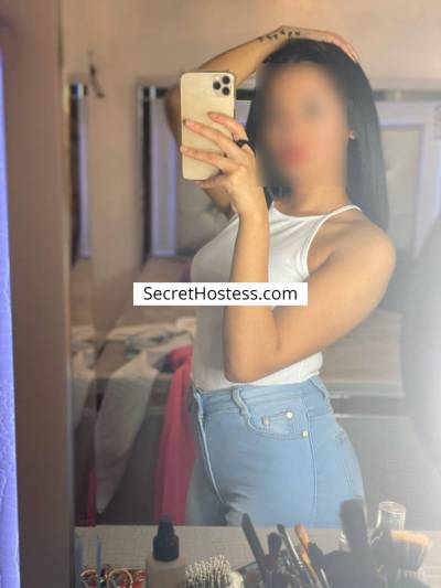 29 Year Old Caucasian Escort Toronto Brown Hair Brown eyes - Image 2