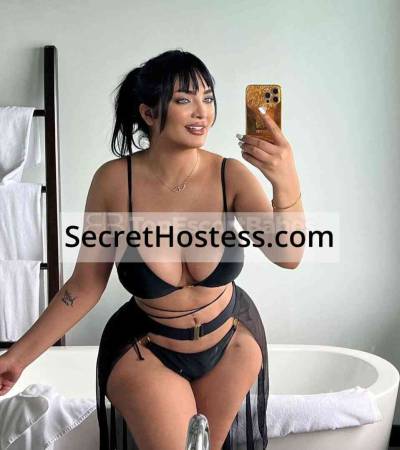 20 Year Old Syrian Escort Cairo Black Hair Grey eyes - Image 1