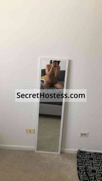 19 Year Old American Escort Chicago IL Black Hair Brown eyes - Image 2