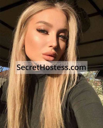 20 Year Old Russian Escort Doha Blonde Green eyes - Image 6