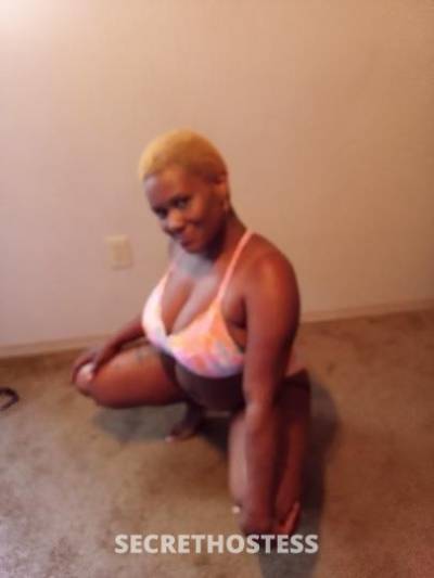 Peaches 40Yrs Old Escort Fayetteville AR Image - 5